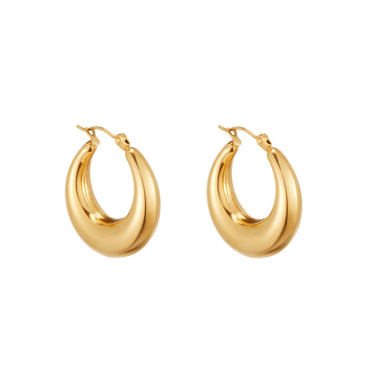 Medium Hollow Hoop Earrings in Gold - toutjewellery