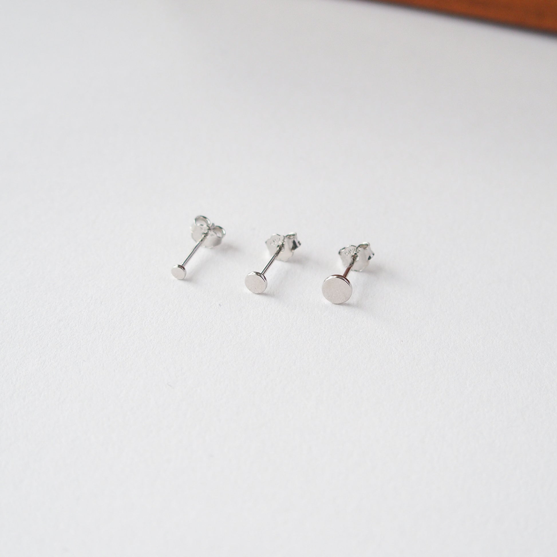 Small Disc Stud Earrings in Silver - toutjewellery