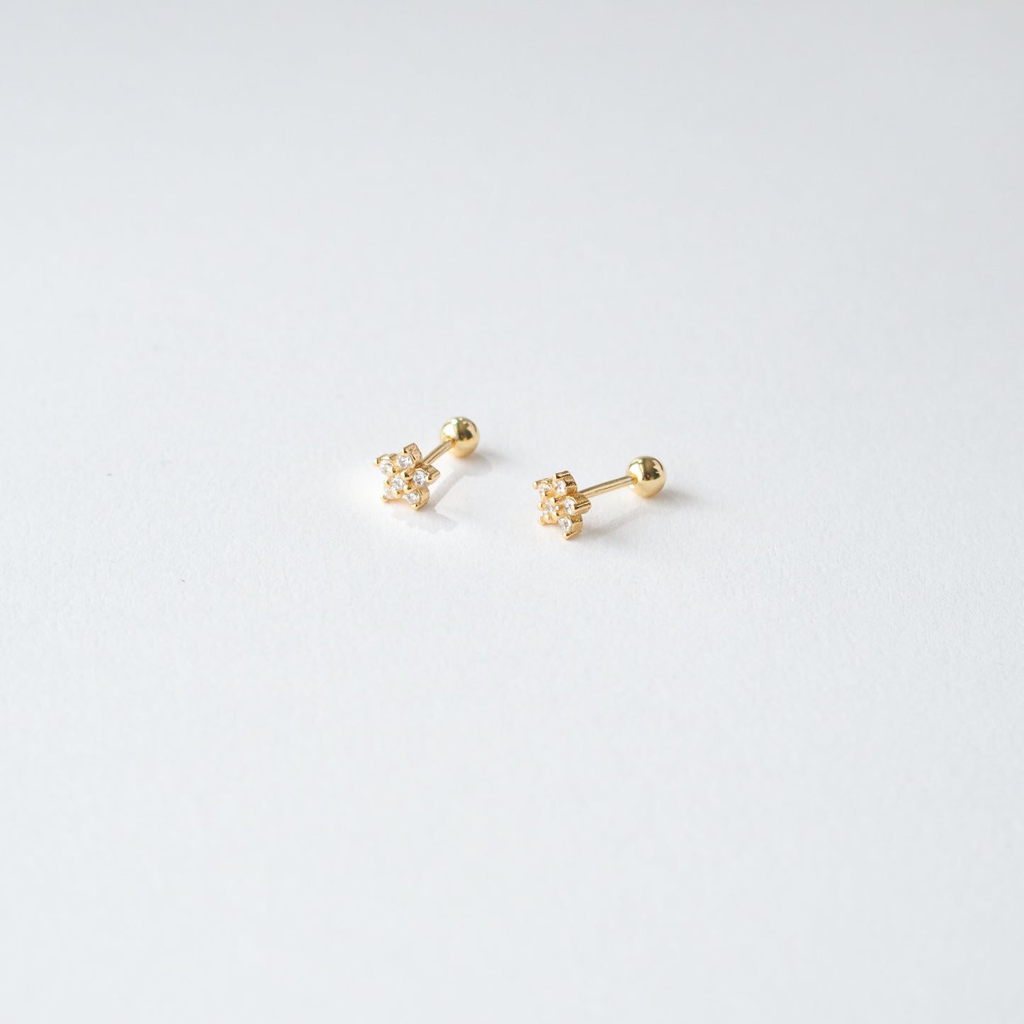 Flower Crystal Stud Earrings in Gold - toutjewellery